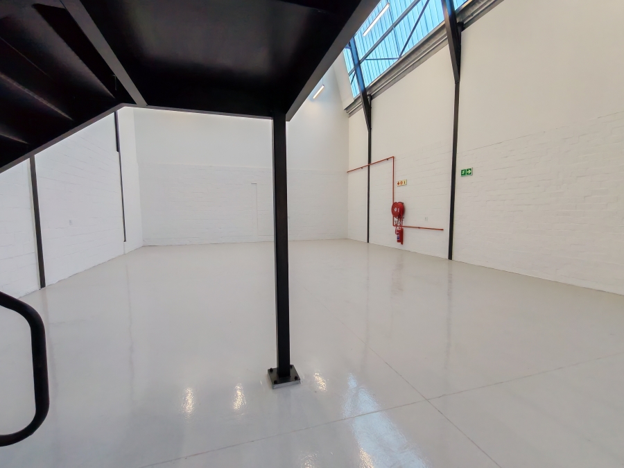 To Let Commercial Property for Rent in Firgrove Western Cape